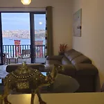 아파트 The Heaven - Sea View 2 슬리에마