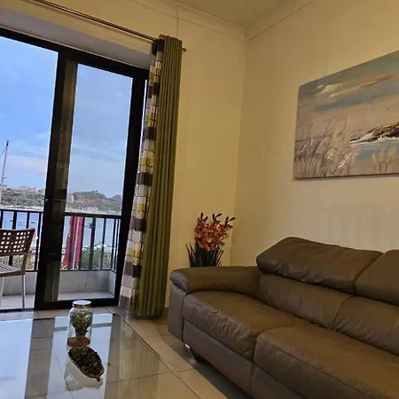 Sea Facing View Across The Valletta Area S2