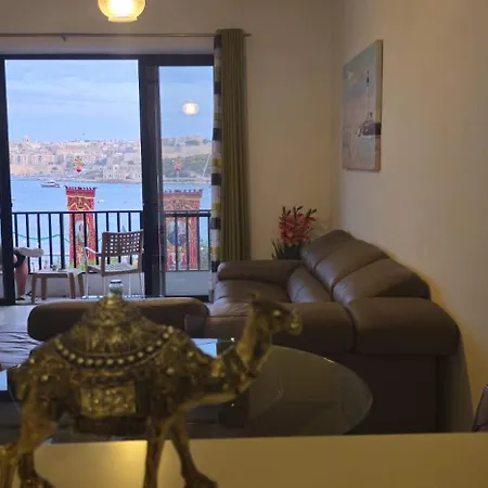 Appartement Sea Facing View Across The Valletta Area S2 Sliema