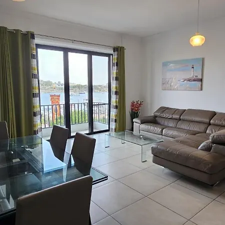 Appartement Sea Facing View Across The Valletta Area S2 *