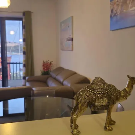 Sea Facing View Across The Valletta Area S2 * Sliema