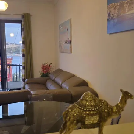 Sea Facing View Across The Valletta Area S2 *