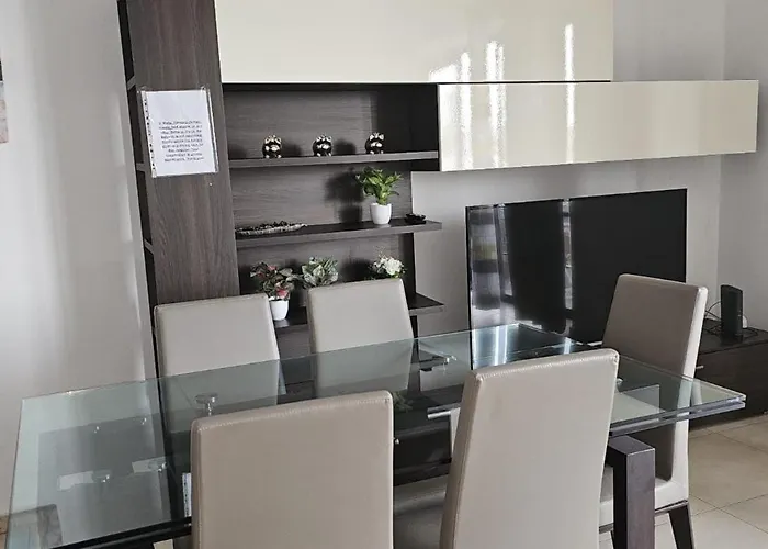 Sea Facing View Across The Valletta Area S2 Σλιέμα